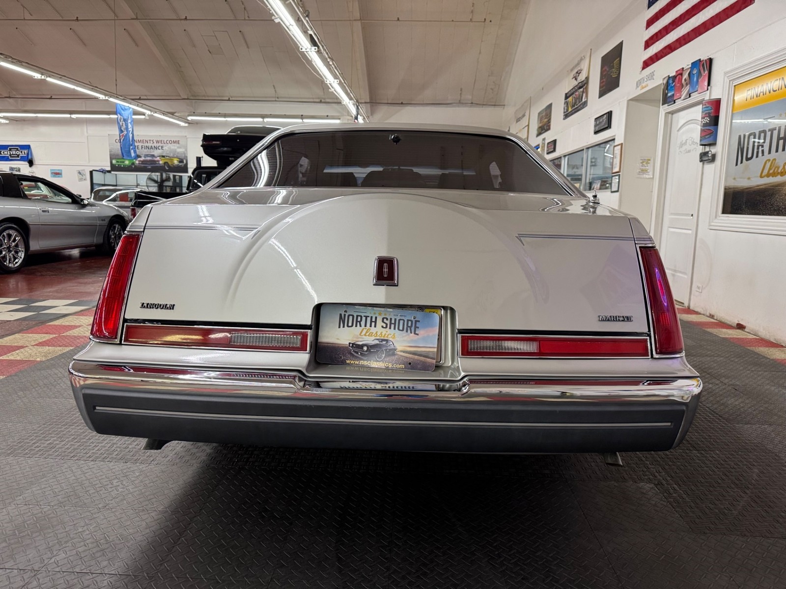 Lincoln-Mark-Series-1987-2-Door-12
