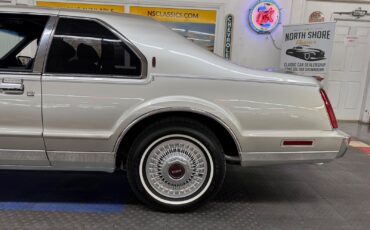 Lincoln-Mark-Series-1987-2-Door-19