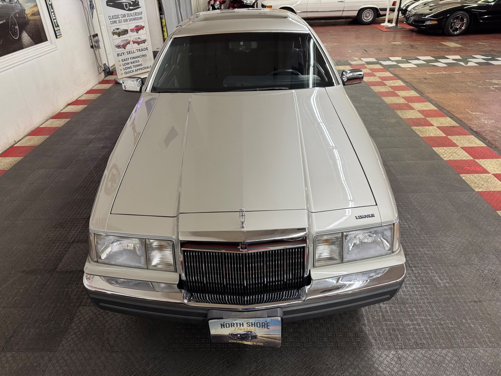Lincoln-Mark-Series-1987-2-Door-4