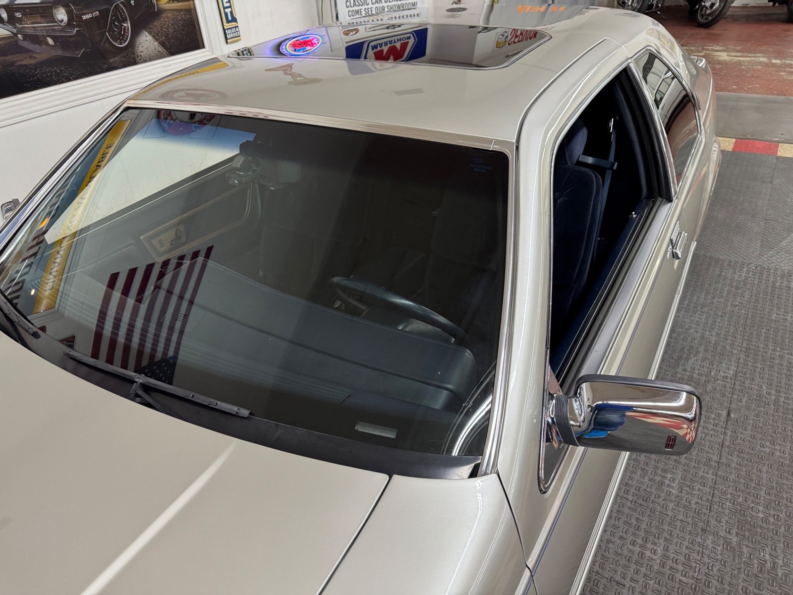 Lincoln-Mark-Series-1987-2-Door-9