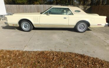 Lincoln-Mark-v-1978-Cream-Cream-12