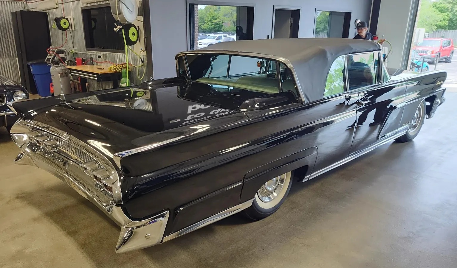 Lincoln-Mk-4-1959-Black-Black-17