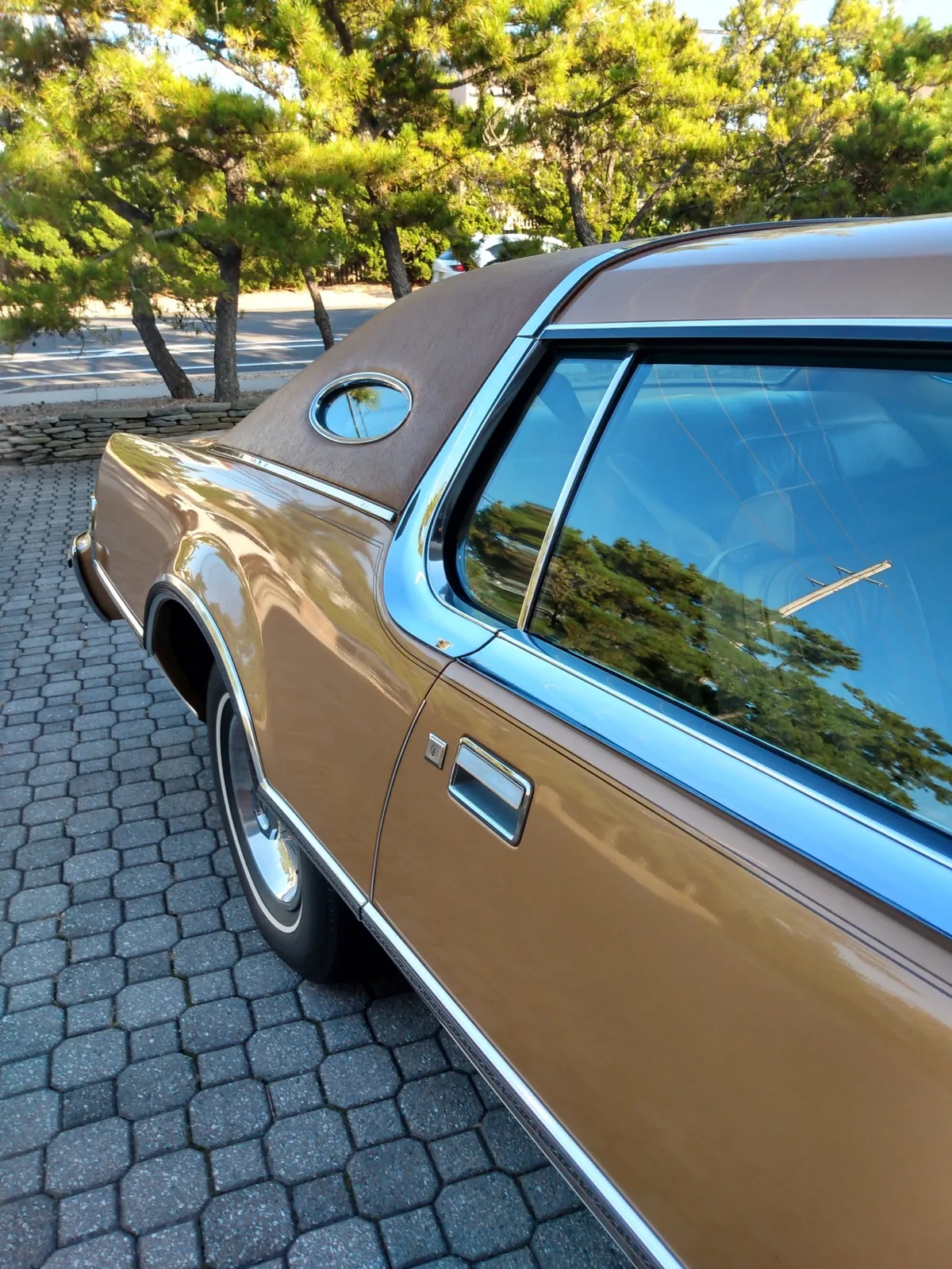 Lincoln-Mk-4-1975-Bronze-Gold-Tan-And-Saddle-Leather-10