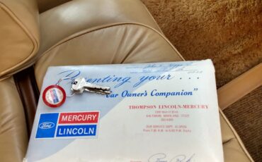 Lincoln-Mk-4-1975-Bronze-Gold-Tan-And-Saddle-Leather-3