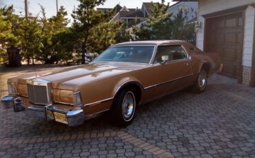 Lincoln-Mk-4-1975-Bronze-Gold-Tan-And-Saddle-Leather-8