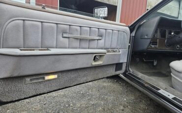 Lincoln-Mk-4-1976-Black-Gray-12