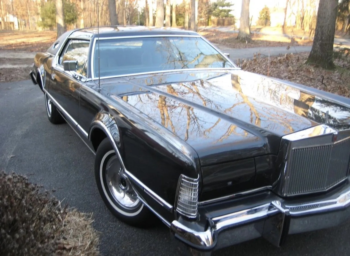 Lincoln-Mk-4-1976-Black-Gray-6