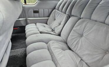 Lincoln-Mk-4-1976-Black-Gray-9