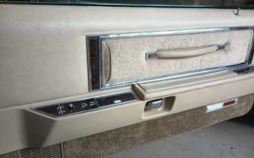 Lincoln-Mk-5-1979-Brown-Tan-11
