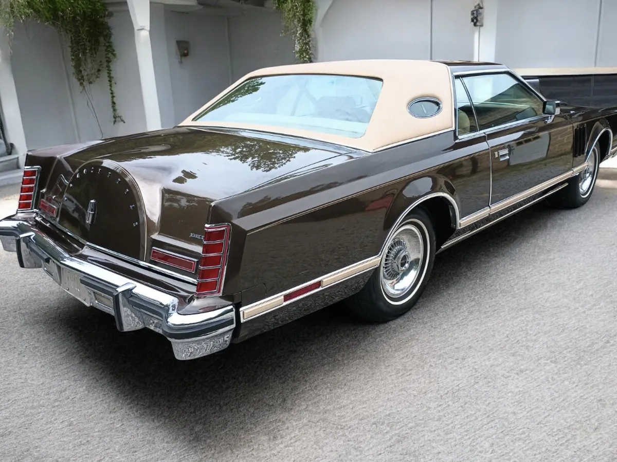 Lincoln-Mk-5-1979-Brown-Tan-3