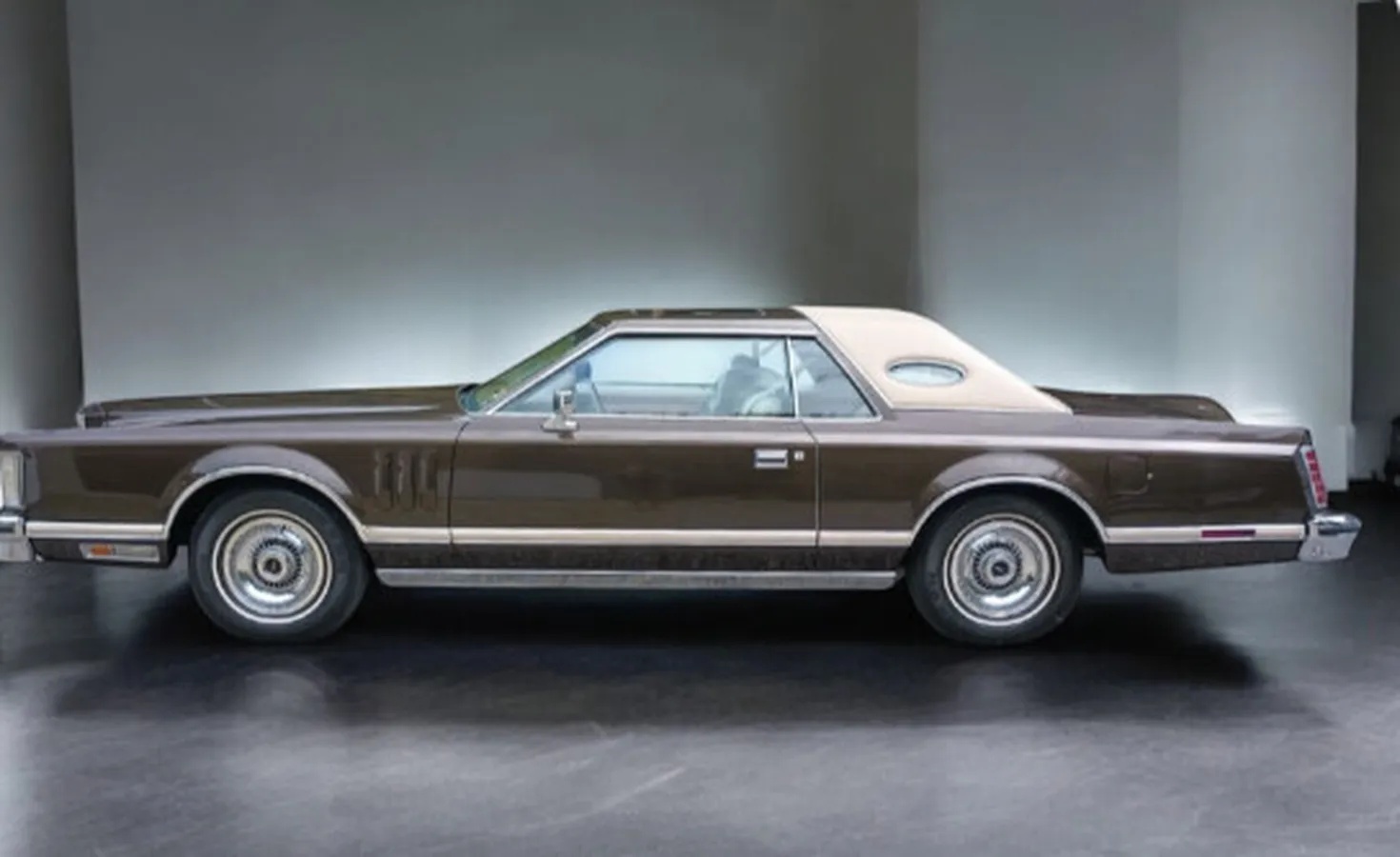 Lincoln-Mk-5-1979-Brown-Tan-6