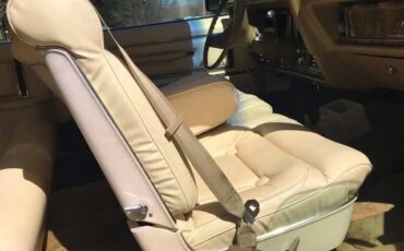 Lincoln-Mk-5-1979-Gold-Cream-Leather