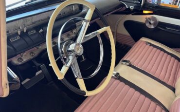 Lincoln-Premiere-1956-Amethyst-pink-white-11