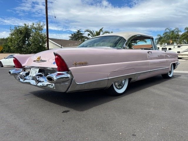Lincoln-Premiere-1956-Amethyst-pink-white-21