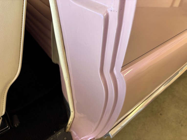 Lincoln-Premiere-1956-Amethyst-pink-white-22