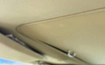 Lincoln-Premiere-1979-Light-Yellow-Beige-4