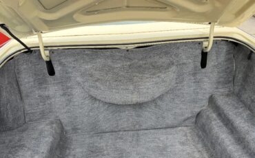 Lincoln-Premiere-1979-Light-Yellow-Beige-9