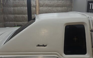 Lincoln-Town-Car-1977-17