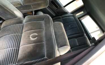 Lincoln-cadi-deville-chry-new-yorker-1988-white-5