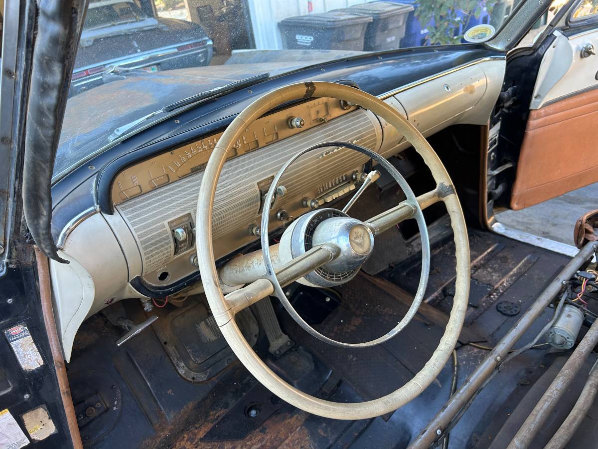 Lincoln-capri-1954-black-9
