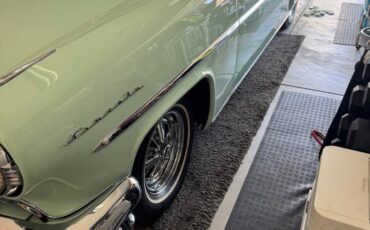 Lincoln-capri-1954-green-1