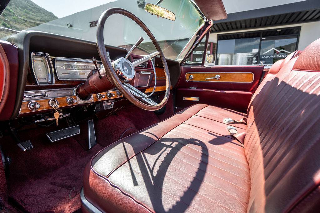 Lincoln-continental-1962-17