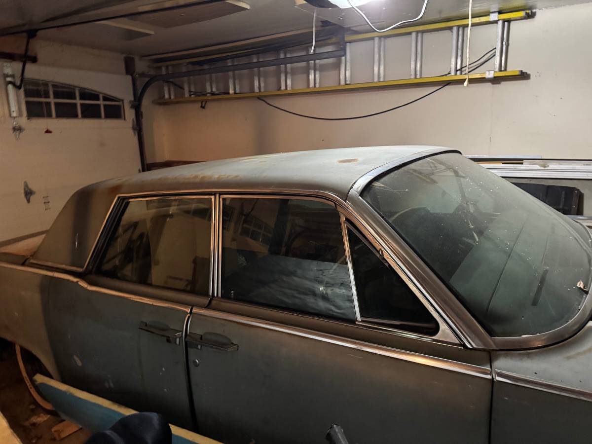 Lincoln-continental-1964-blue-1