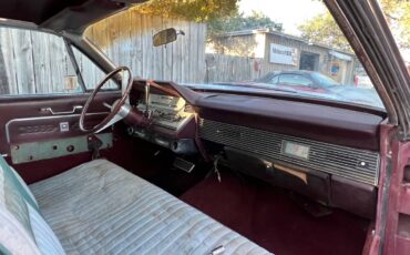 Lincoln-continental-1966-custom-11