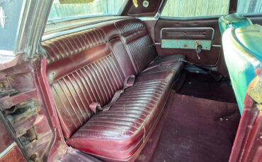 Lincoln-continental-1966-custom-9