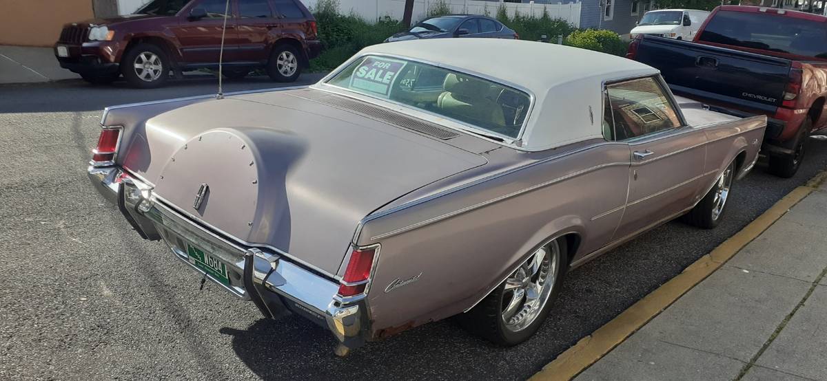 Lincoln-continental-1969-purple-1