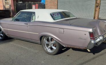 Lincoln-continental-1969-purple-4