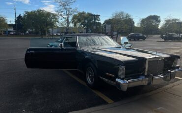 Lincoln-continental-1973-black-1