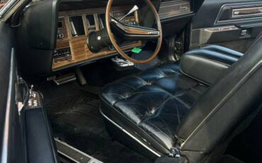 Lincoln-continental-1973-black-13