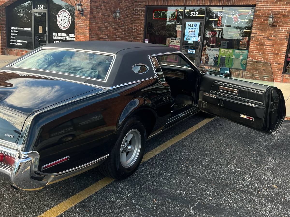 Lincoln-continental-1973-black-4