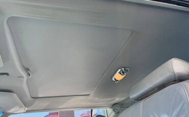 Lincoln-continental-1976-grey-69