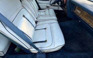 Lincoln-continental-1979-4