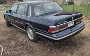 Lincoln-continental-1988-blue-2