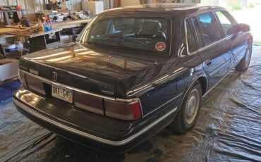 Lincoln-continental-1988-blue-3