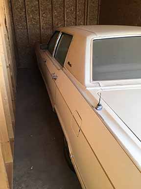 Lincoln-continental-collectors-1979-white-1