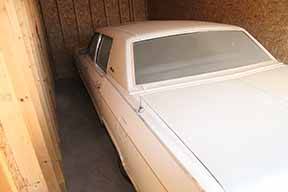 Lincoln-continental-collectors-1979-white-13