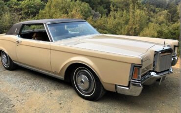 Lincoln-continental-mark-iii-1971-custom-4