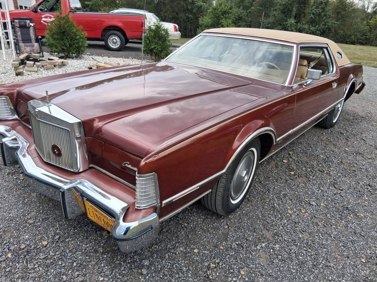 Lincoln-continental-markiv-1975-brown-1