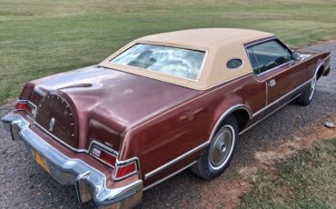Lincoln-continental-markiv-1975-brown-17