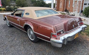 Lincoln-continental-markiv-1975-brown-2