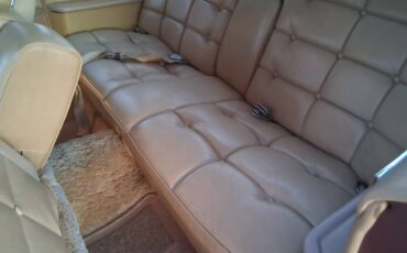 Lincoln-continental-markiv-1975-brown-9