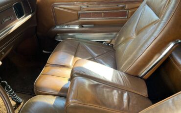 Lincoln-mark-3-1970-brown-3