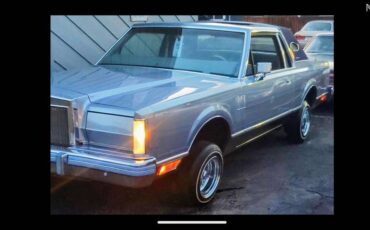 Lincoln-mark-6-1983-blue-11