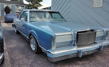 Lincoln-mark-6-1983-blue-3