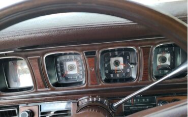 Lincoln-mark-iii-1971-11