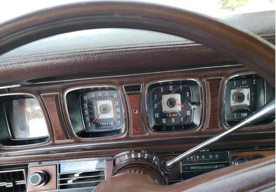 Lincoln-mark-iii-1971-11